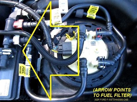 2007 f53 power distribution box|ford f53 fuel filter location.